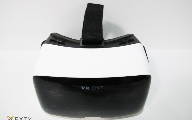 VR One Headset