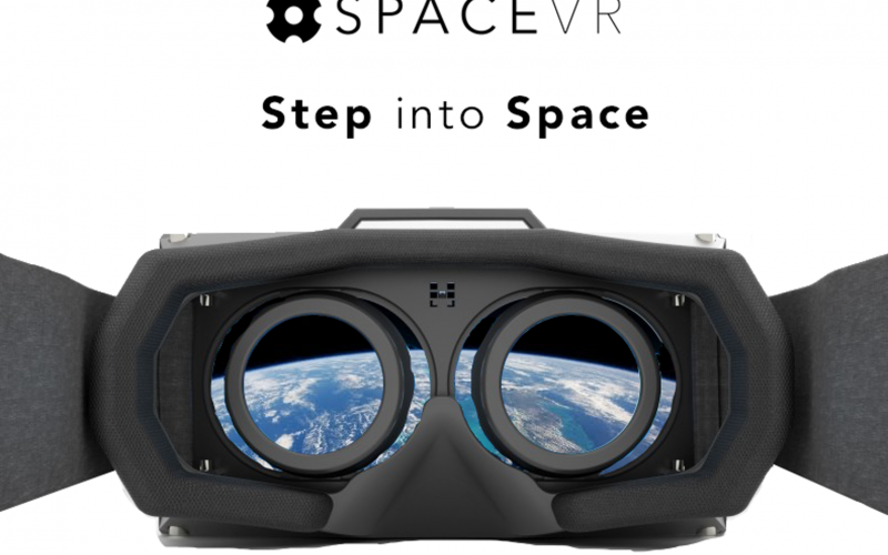 ท่องอวกาศไปกับ SpaceVR