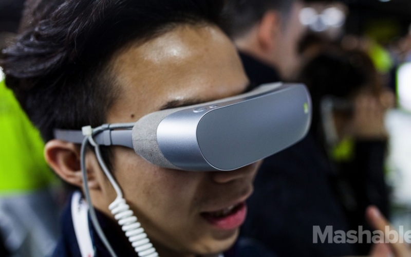 LG เอาบ้าง! เปิดตัวแว่น VR รุ่นแรกพร้อมจุดเด่นที่เล็กและเบากว่าใคร