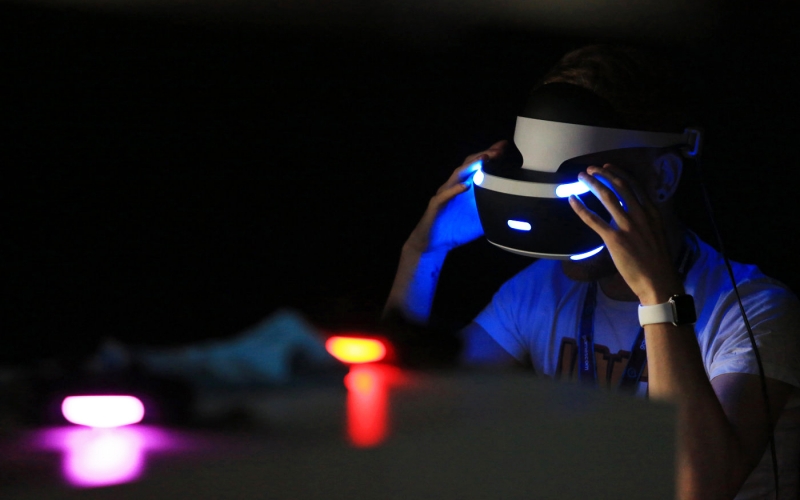 Sony ได้ฤกษ์เปิดตัว PlayStation VR ออกมาสักที! กลางเดือนนี้เจอกัน